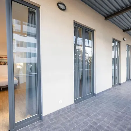 شقة Magnifico Con Doppio Terrazzo
