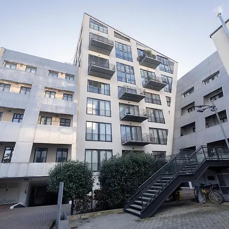 Magnifico Con Doppio Terrazzo شقة *