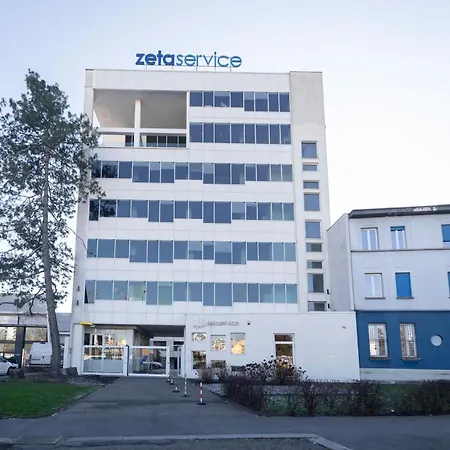 شقة Magnifico Con Doppio Terrazzo ميلان